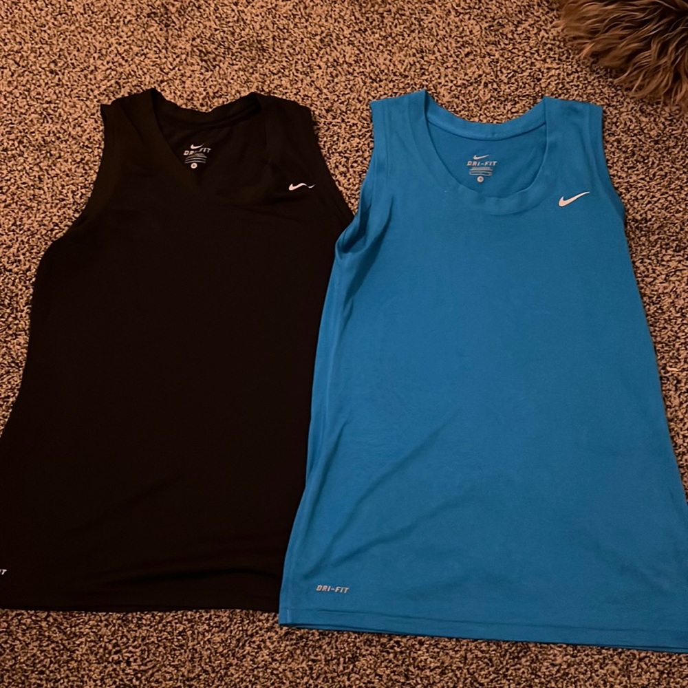 Size Small Nike dri-fit workout tanks